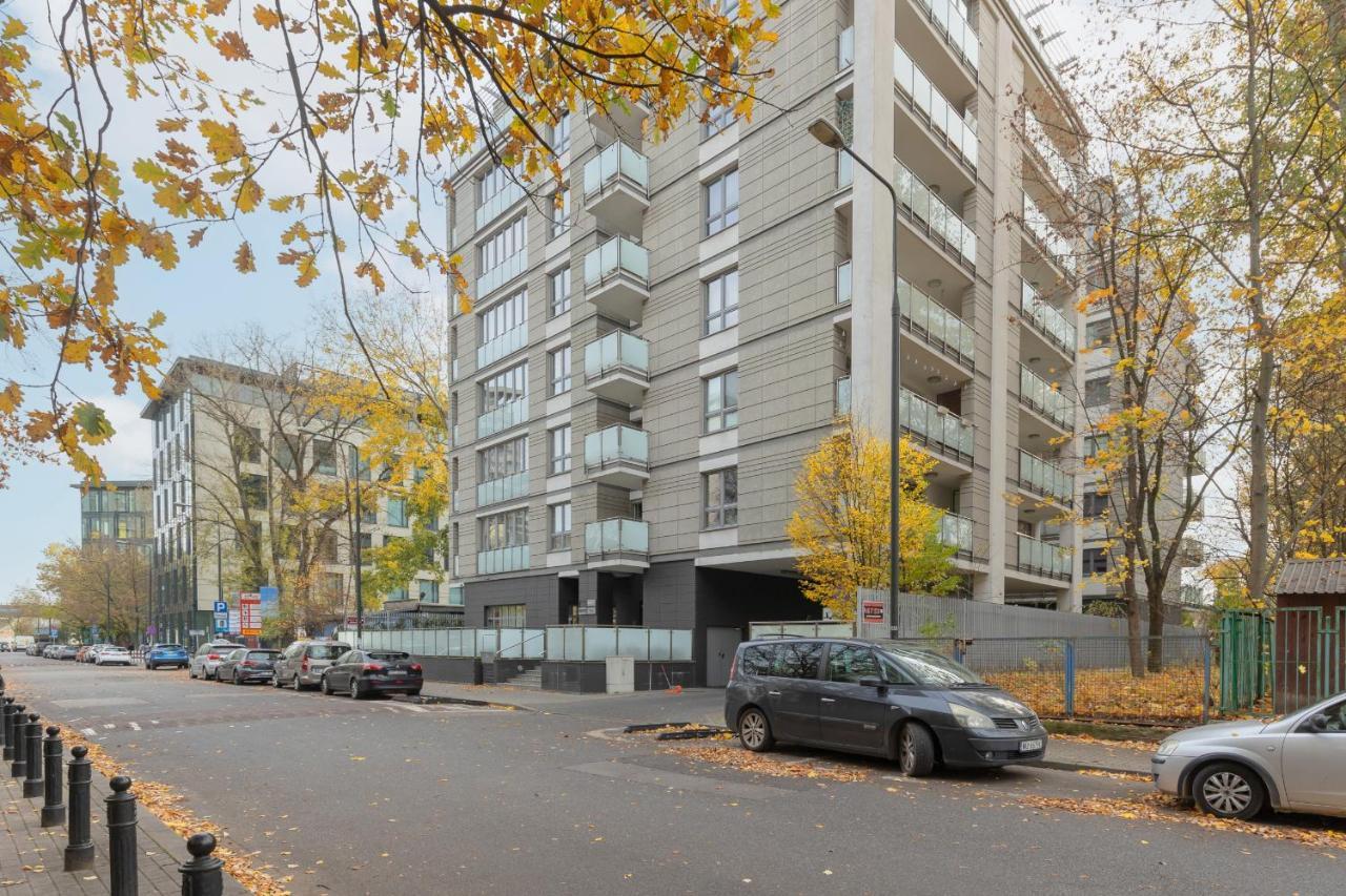 Warsaw Srodmiescie Riverside Three-Bedroom Apartment By Renters Exteriér fotografie